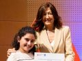 Xiana Gontad Eitor, del CPI Eusebio Lorenzo Baleirón de Dodro recoge su premio