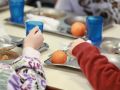 Santiago avanza en la creación de una cocina central para abastecer a los comedores escolares