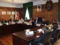 Alumnado de 5º e 6º de Primaria do CPI Antonio Orza Couto, durante a décima edición do Pleno Infantil celebrado no salón de plenos de Boqueixón