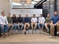 Chefs participantes en la segunda edición de ‘Cocinando Santiago’ durante la presentación en el Mercado Boanerges