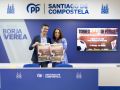 Borja Verea e Charo Barca co cartel do torneo