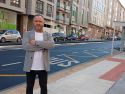 El titular de UCIN Galicia, José Luis Calo, en la avenida Rosalía de Castro de O Milladoiro