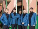 A banda Familia Caamagno, nunha foto promocional para o seu último álbum, 'Disco Comarcal'