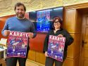 A concelleira de Deportes, Pilar Lueiro, presentou o campionato xunto ao presidente da Federación Galega de Karate, Óscar Lafuente