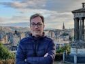 El escritor Fernando Parra Nogueras, autor de la novela ‘Herida y ventana’