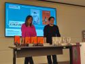 María Solar y Miguel García‑Fernández durante el encuentro con la prensa en el que se presentó el nuevo Club de Lectura Ámbito Cultural Santiago de El Corte Inglés