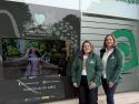 La presidenta del Xeodestino Terras de Compostela, Guarina Rey, y la gerente Chefa Fernández impulsan la nueva plataforma digital comarcal