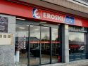 El nuevo Eroski City de Touro cuenta con 211 m² de sala de ventas y un equipo de cuatro profesionales para atender a los vecinos