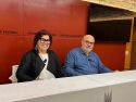 A concelleira de Deportes, Pilar Lueiro, presentou a VIII Gala do Deporte acompañada polo membro do xurado Manuel García Reigosa, nun acto celebrado este xoves