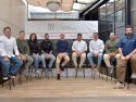 Chefs participantes en la segunda edición de ‘Cocinando Santiago’ durante la presentación en el Mercado Boanerges