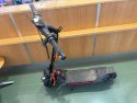 El patinete eléctrico en el que circulaba el detenido