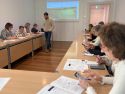 La iniciativa busca mejorar las competencias digitales de las personas mayores y poner en valor su papel como divulgadoras tecnológicas