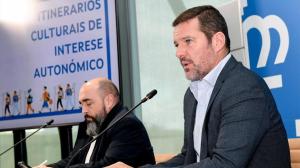 El conselleiro de Cultura, Lingua e Xuventude, José López Campos, se reúne con alcaldes de Galicia para dar a conocer la nueva figura de los itinerarios culturales