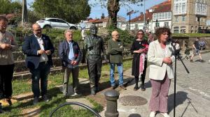 Imagen de la inauguración de la estatua dedicada a Moncho Reboiras celebrada la semana pasada