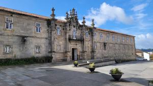 Exterior del Hospital de Conxo Foto de Eladio Gonzu00e1lez Lois
