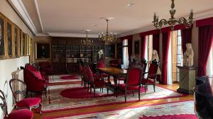 Interior de las instalaciones de la Real Sociedad Económica de Santiago