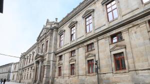 A actividade desenvolverase en Medicina. Foto: Santi Alvite