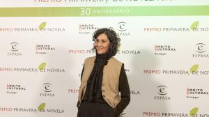 La autora Elvira Mínguez, ganadora del Premio Primavera de Novela 2026 por 'La educación del monstruo'
