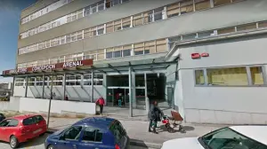Fachada del centro de salud de Concepción Arenal, en Santiago de Compostela