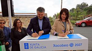 María Martínez Allegue y Ovidio Rodeiro firmaron este miércoles el convenio para actuar en Lestedo