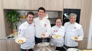 Los chefs encargados de difundir conocimiento en los vídeos
