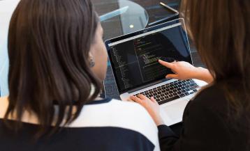 Curso páginas web en Ames