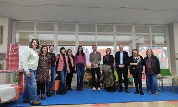 Un grupo de docentes do colexio Lope de Vega de León visitou o CEIP A Maía (Ames) no marco do programa Observa_Acción