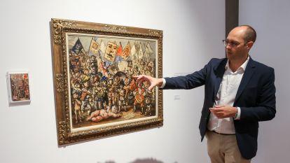 El comisario, Diego Gascón, presentó en el Centro Obra Social Abanca la exposición 'Pintura escrita. Arte e literatura. Colección Abanca' @EFE Xoán Rey (2)