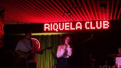 Concierto de Sabela en la sala Riquela de Santiago @ Eladio González Lois (6)