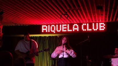 Concierto de Sabela en la sala Riquela de Santiago @ Eladio González Lois (8)