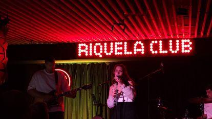 Concierto de Sabela en la sala Riquela de Santiago @ Eladio González Lois (7)