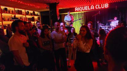 Concierto de Sabela en la sala Riquela de Santiago @ Eladio González Lois (4)