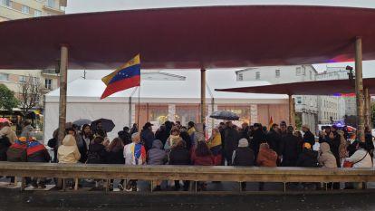 Manifestación por Venezuela en Santiago (1)