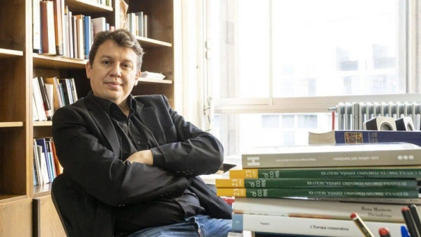 Miguel Ángel del Arco analiza en Santiago a fame da posguerra franquista