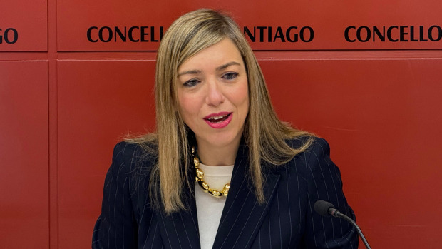 María Baleato compareceu en rolda de prensa para reclamar ao Concello a información sobre os créditos de Incolsa destinados ás compañías aéreas nos anos 2023, 2024 e 2025