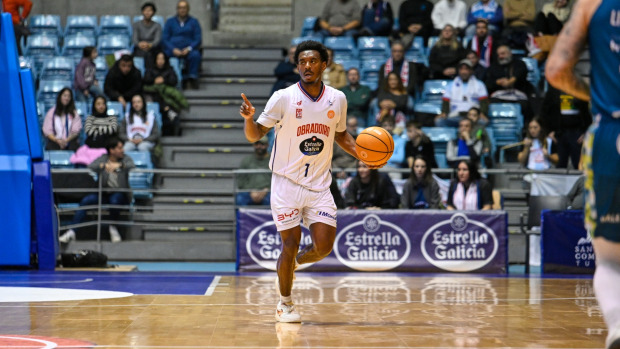 Micah Speight, durante un partido con el Monbus Obradoiro antes de su lesión