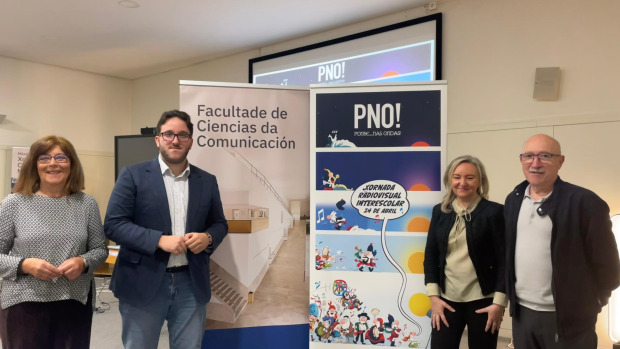Presentación de la jornada ‘Ponte... nas Ondas!’ en la Facultad de Comunicación de Santiago