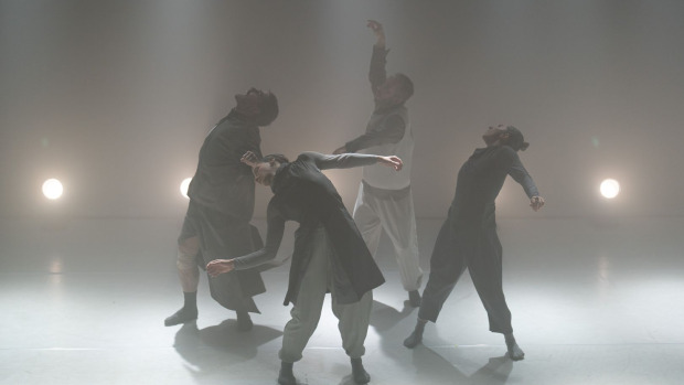 O Teatro Principal acollerá o 7 de maio a representación de ‘Alén’, unha proposta de danza contemporánea dirixida por Esther Latorre e Hugo Pereira