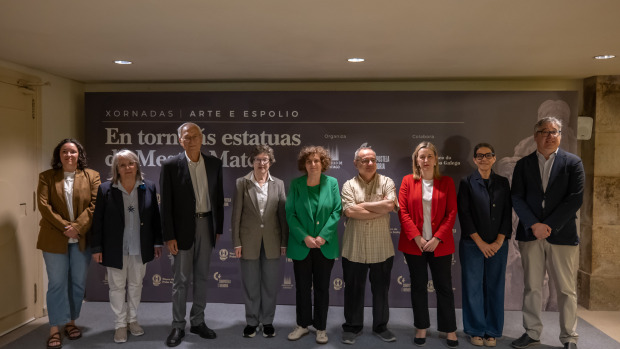Todos los representantes municipales que asistieron al comienzo de las jornadas