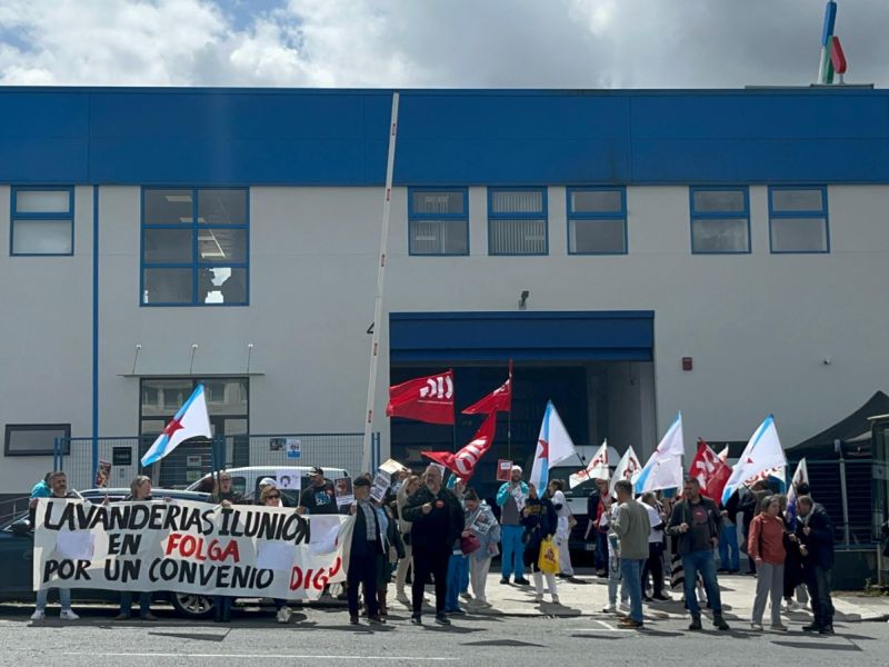 El colectivo se manifesto este lunes en su sede
