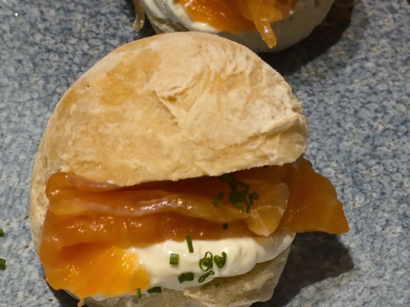 Bocados de salmon con queso crema. Foto de Eladio Lois