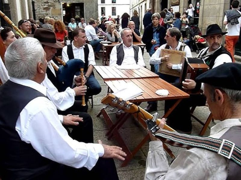 Cantos de Taberna