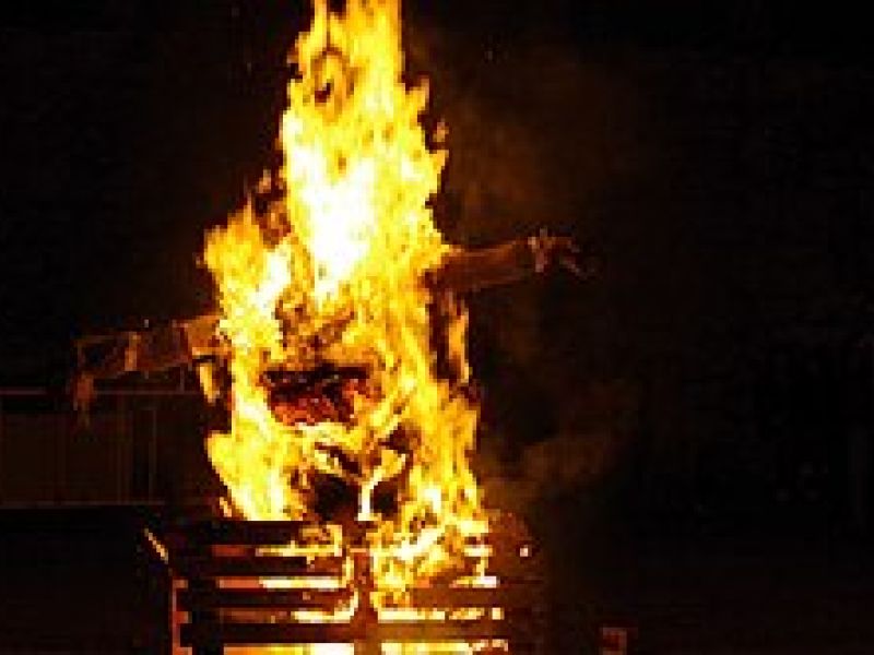 El Meco ardiendo