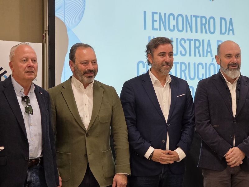 Foto de familia do equipo directivo da organizacion