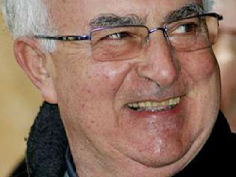 Salvador domato