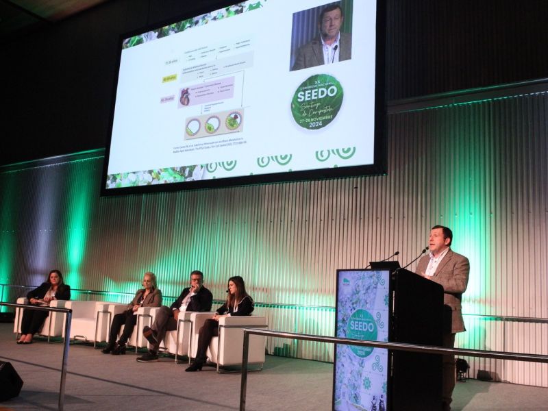 Una de las conferencias del congreso