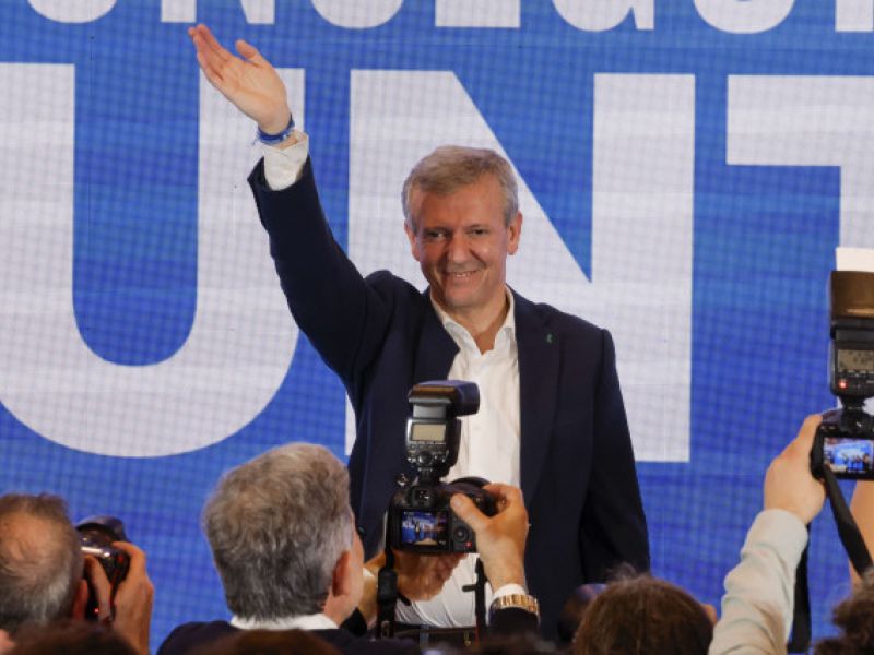 ElcandidatoPopularalaXuntaAlfonsoRuedasaludatrasresultarganadordelaseleccionesgallegas