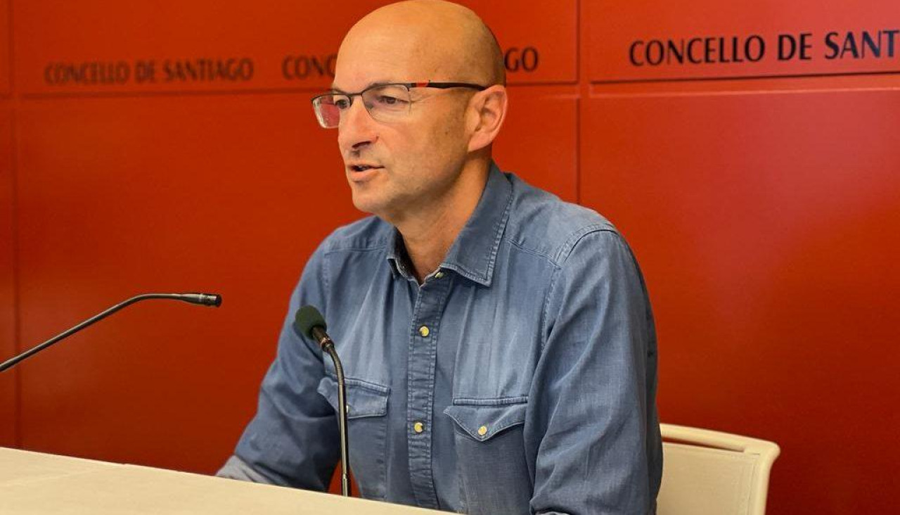 Gonzalo Muiu00f1os en rueda de prensa Cedida