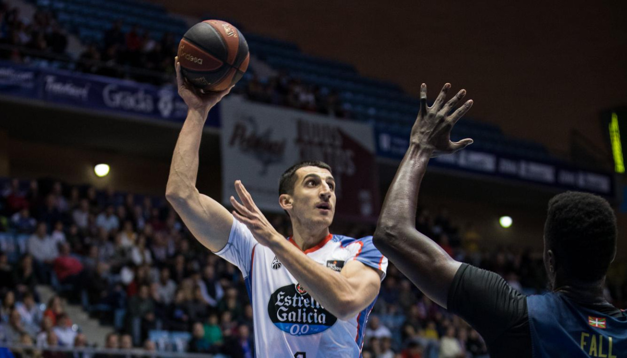 Kravic, en su paso previo por el conjunto compostelano