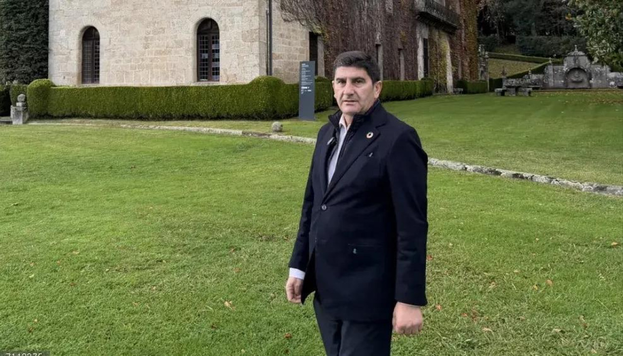 Pedro Blanco, ante el Pazo de Meirás